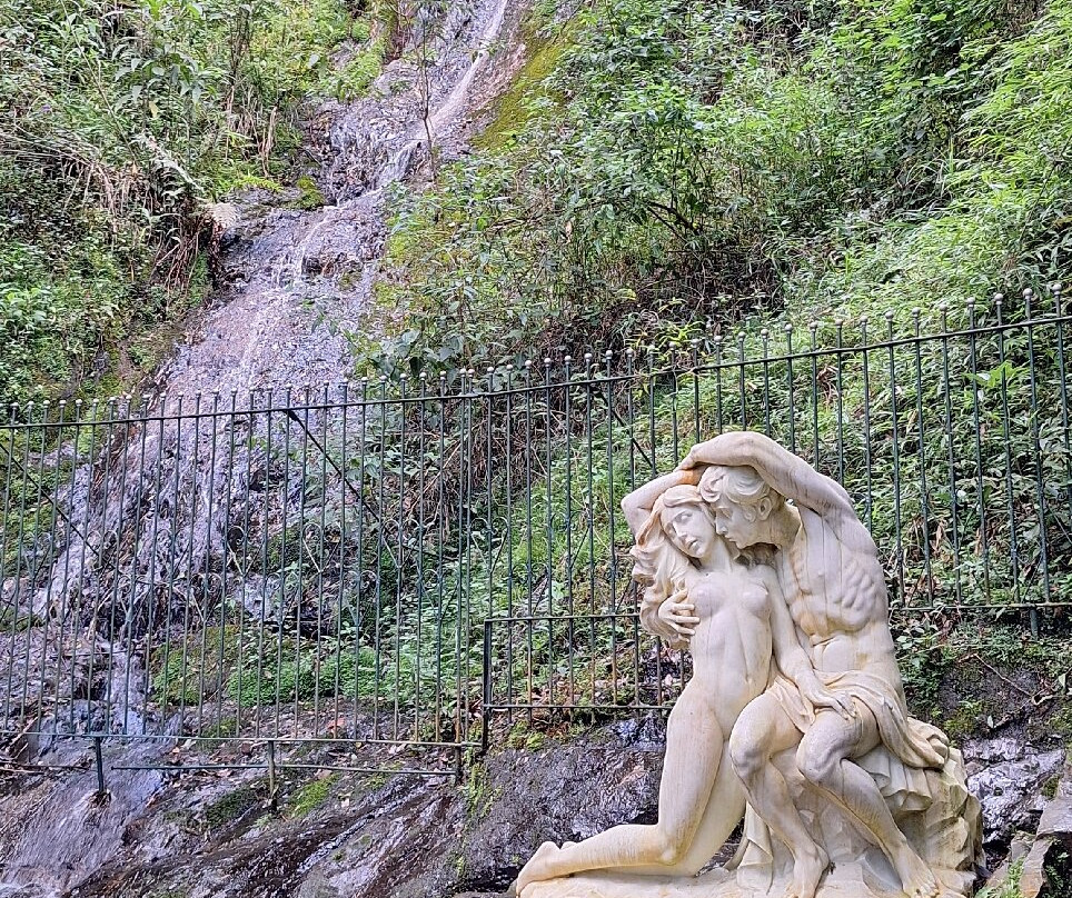 Fonte Dos Amores-Pocos de Caldas必去景点