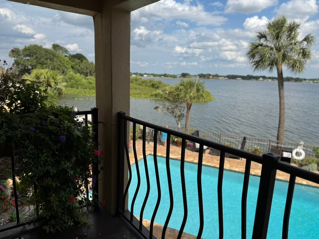 Inn On The Lakes主图