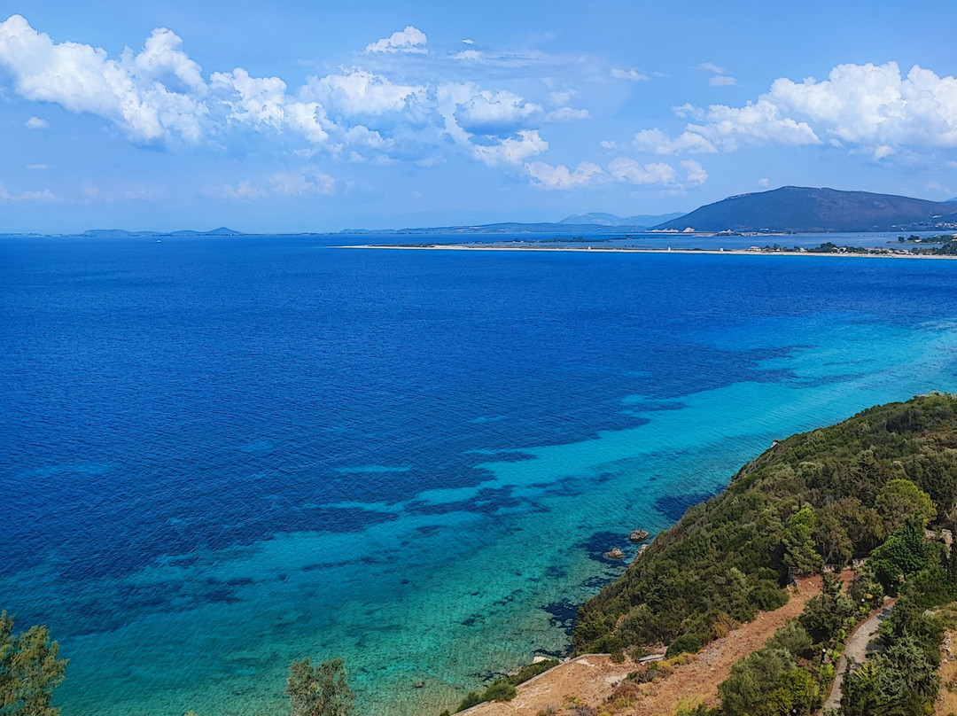 Tsoukalades Beach-Tsoukaladhes必去景点