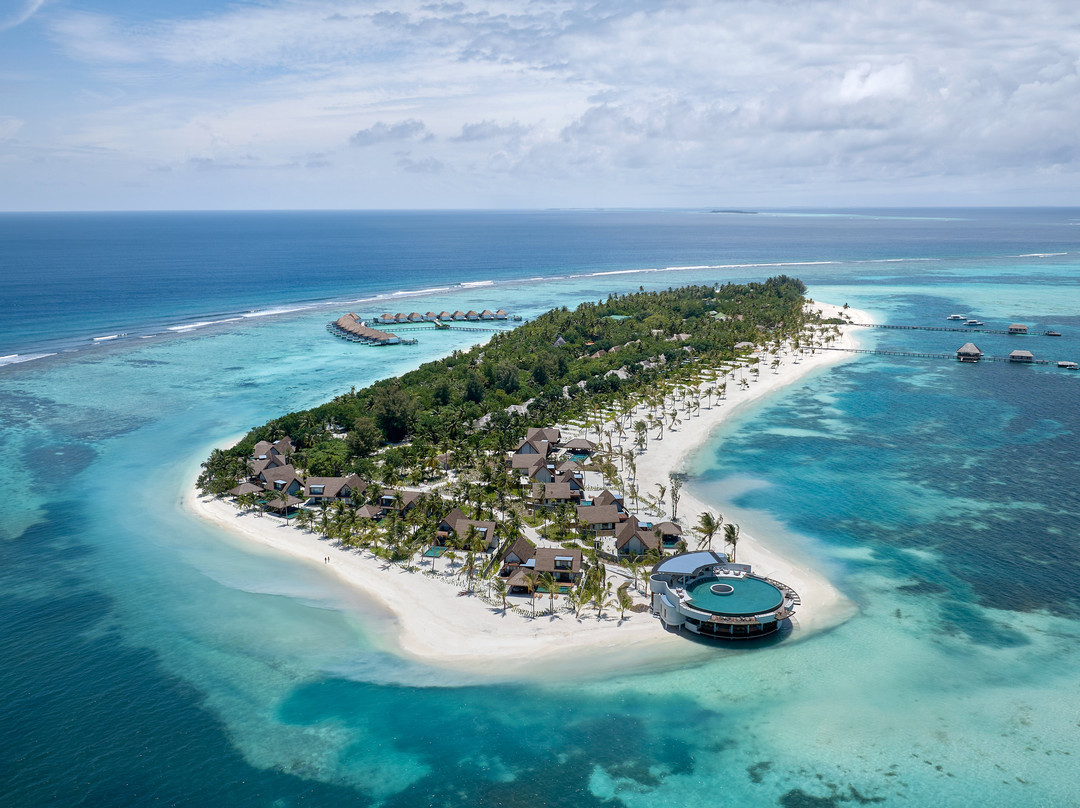 拉薇亚妮环礁酒店住宿-太阳豪华度假酒店