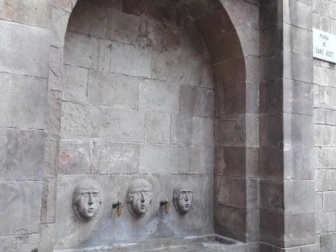 Font de Sant Just-巴塞罗那必去景点