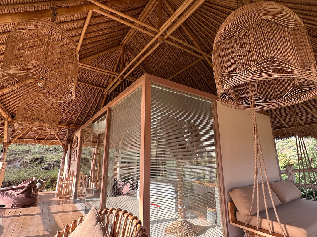 Bleu Mathis Gili Asahan主图