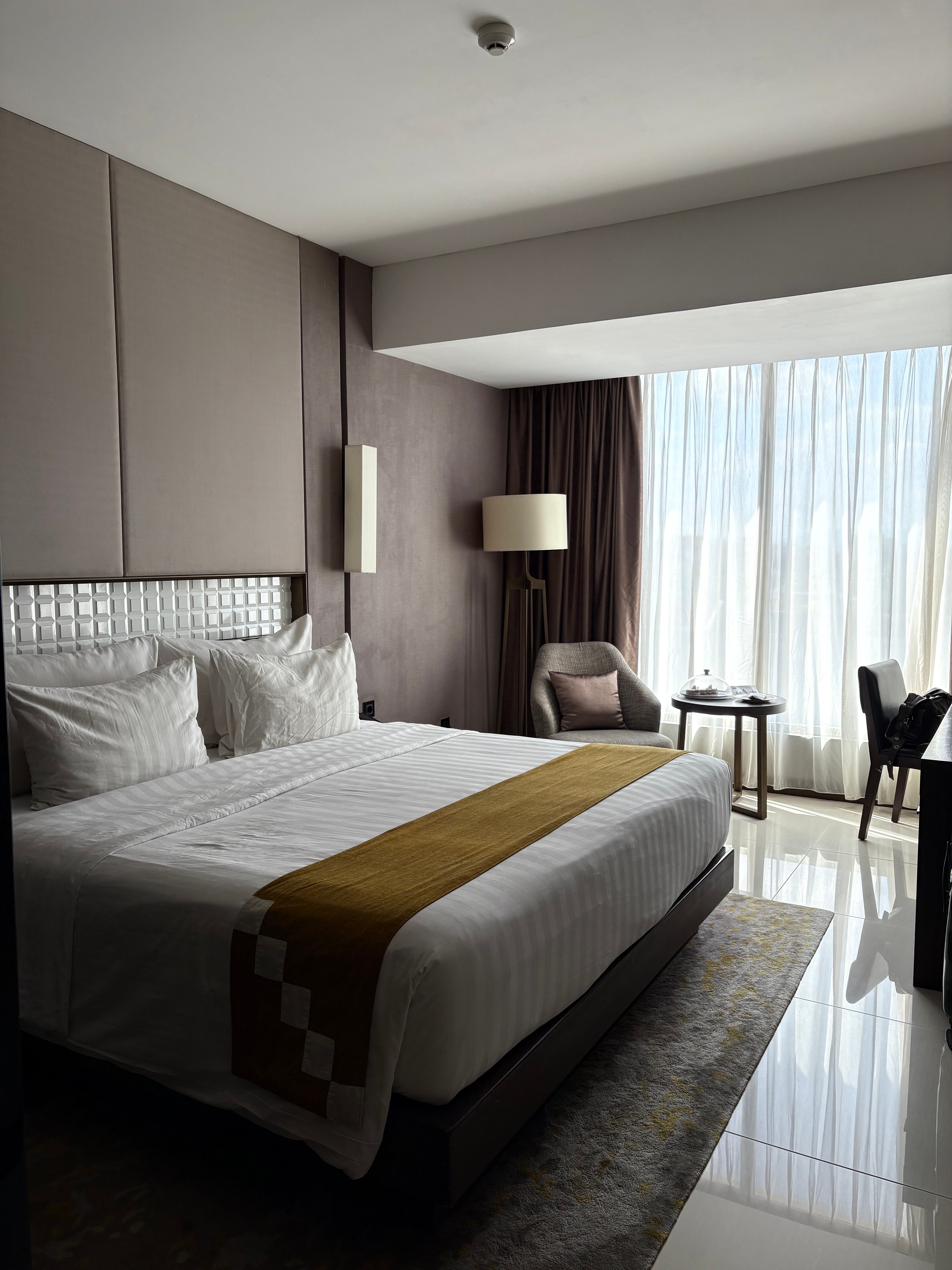 GRAMM HOTEL by Ambarrukmo-客卧