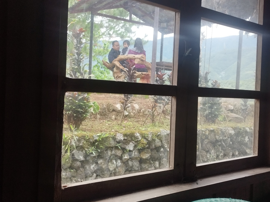 Native Village Inn主图