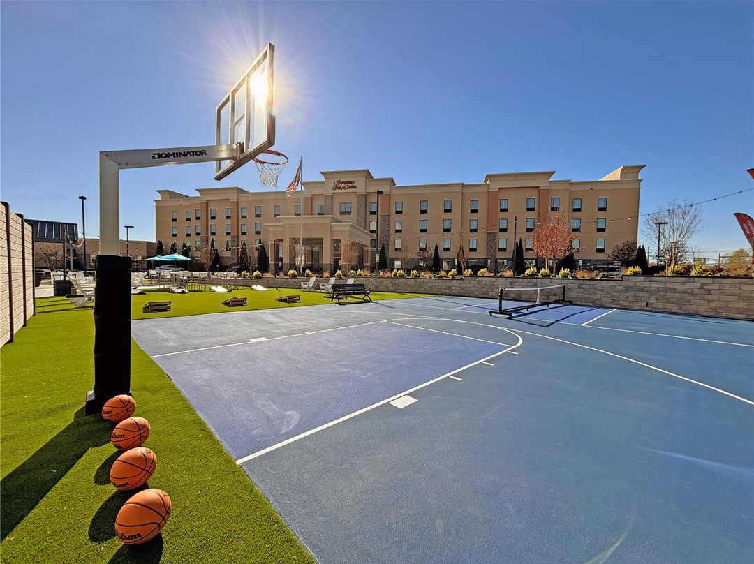 Hamilton Square酒店住宿-Hampton Inn & Suites Robbinsville