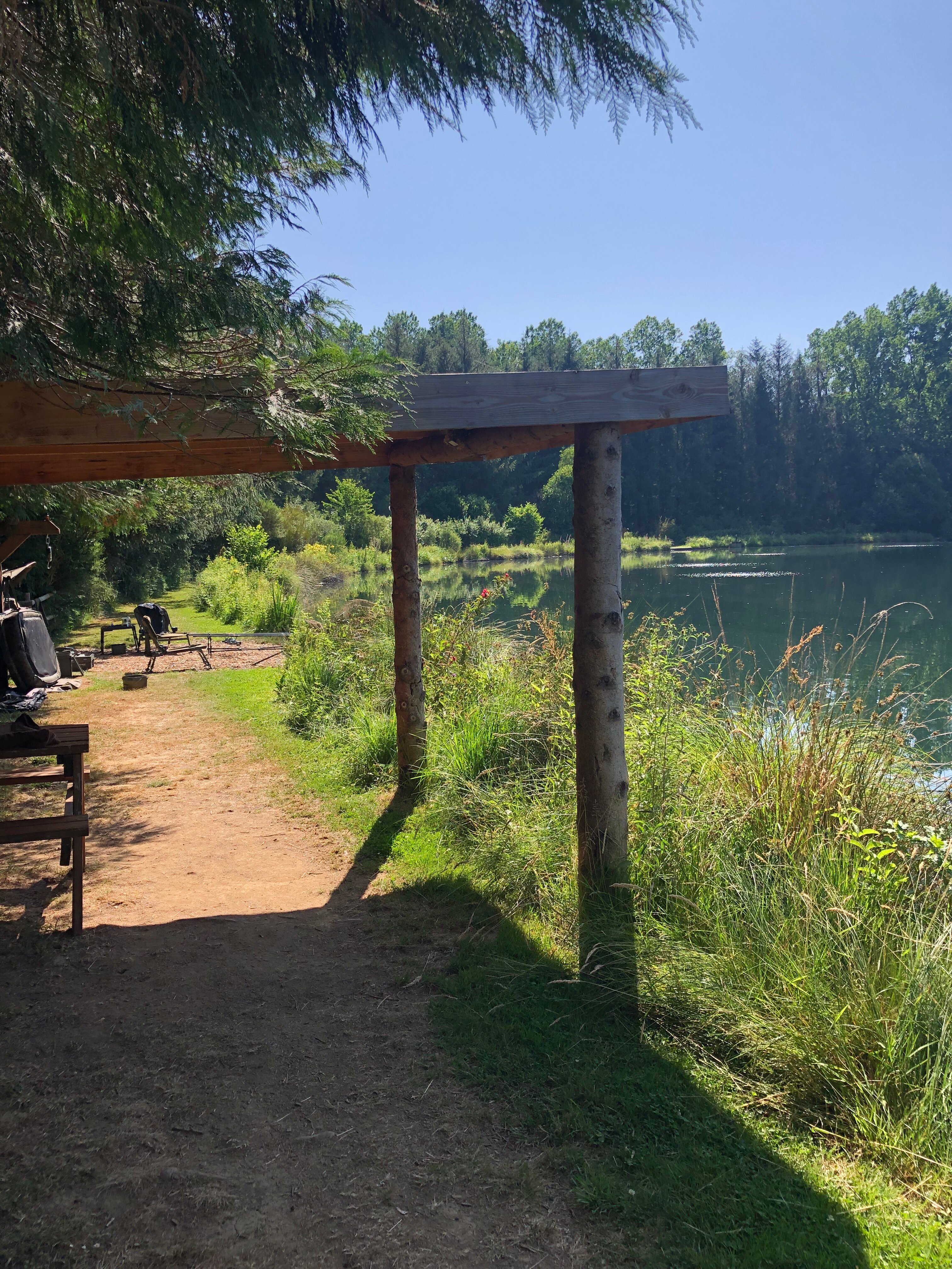 Spruce Lake-官方