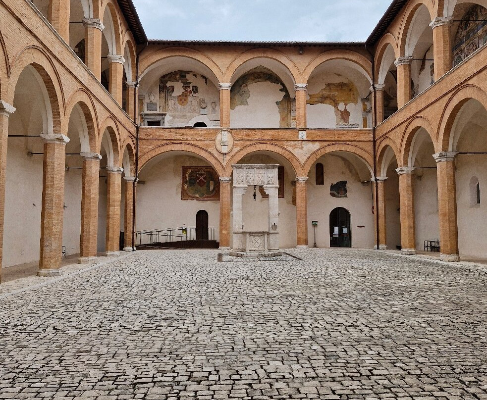 Rocca Albornoz - Museo Nazionale del Ducato di Spoleto-斯波莱托必去景点