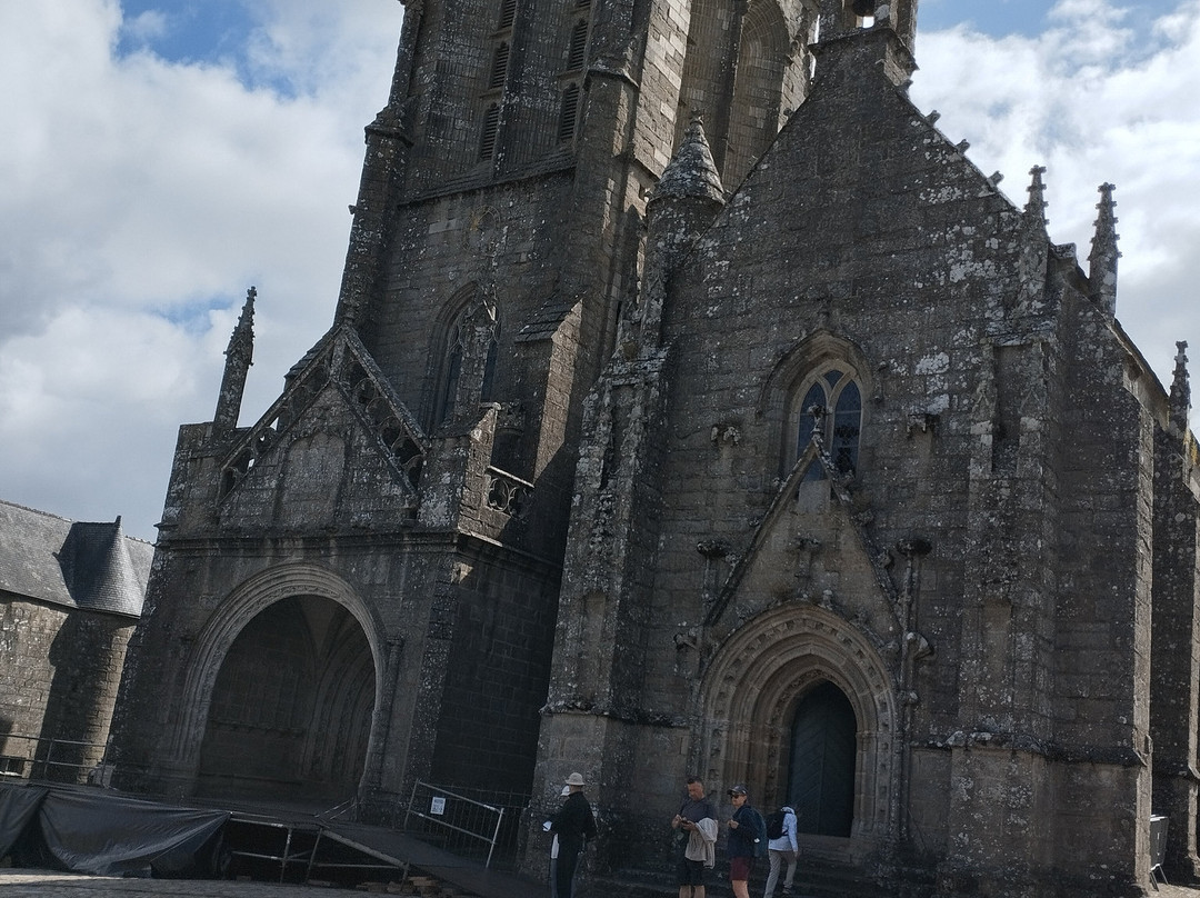 Eglise de Saint Ronan-Locronan必去景点