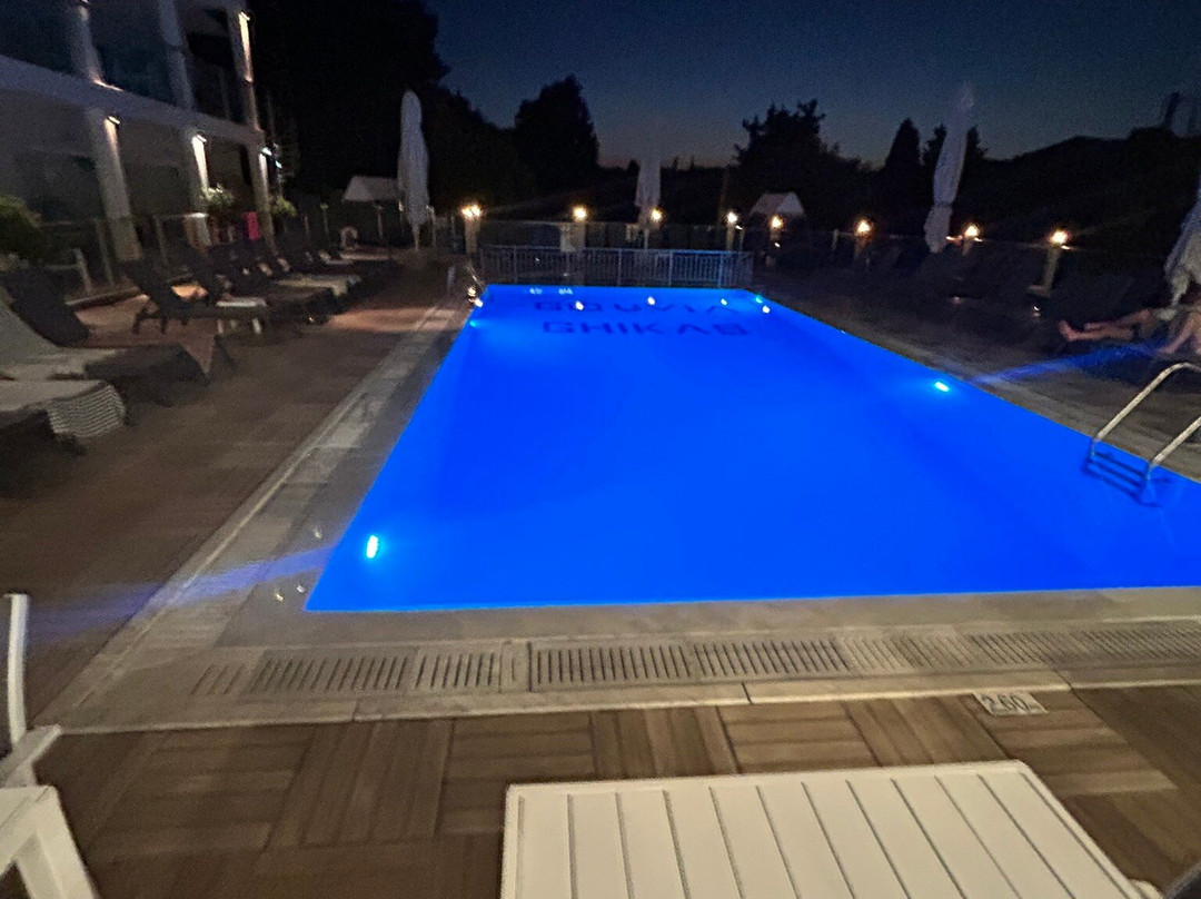 Palapart Gikas Studios & Suites主图