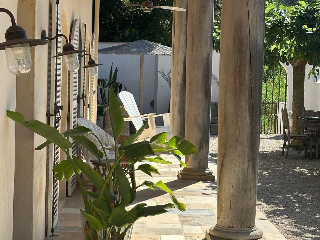 Le Clos Des Sept Palmiers主图