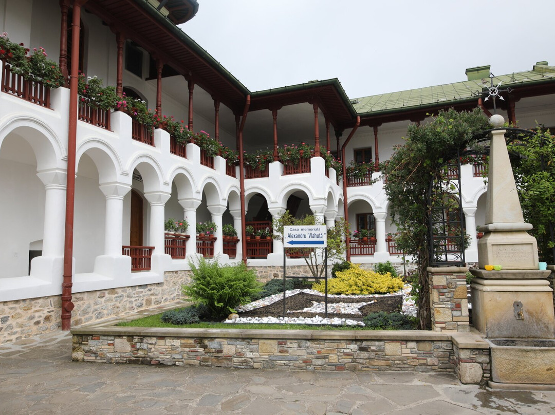 Agapia Monastery-Neamt County必去景点