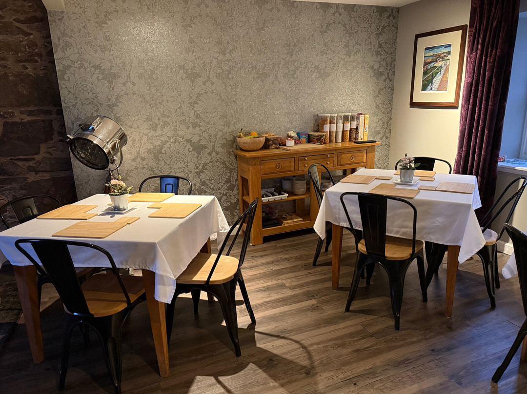 Shorehead Guest House主图