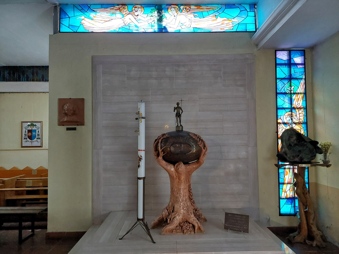 Chiesa di Nostra Signora di Lourdes-福洛尼卡必去景点