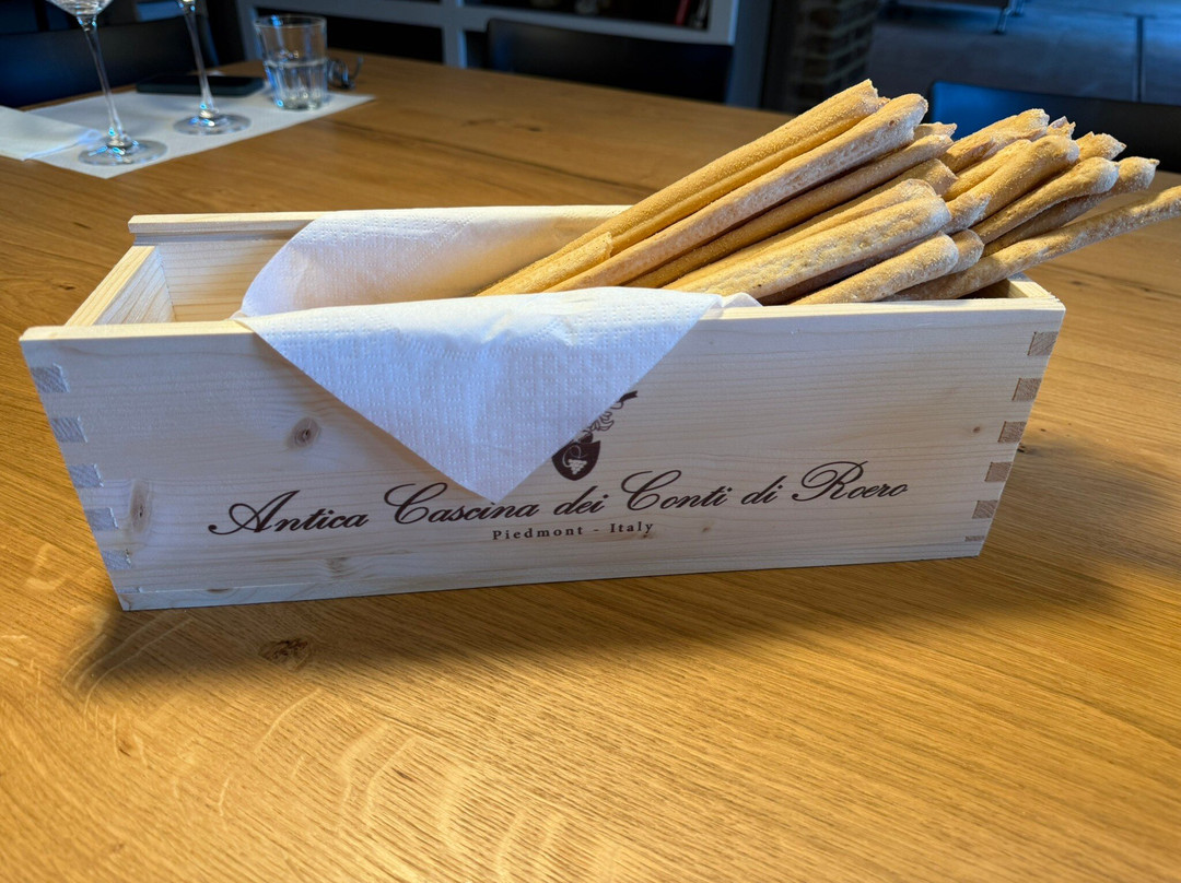 Antica Cascina Dei Conti Di Roero-Vezza d'Alba必去景点