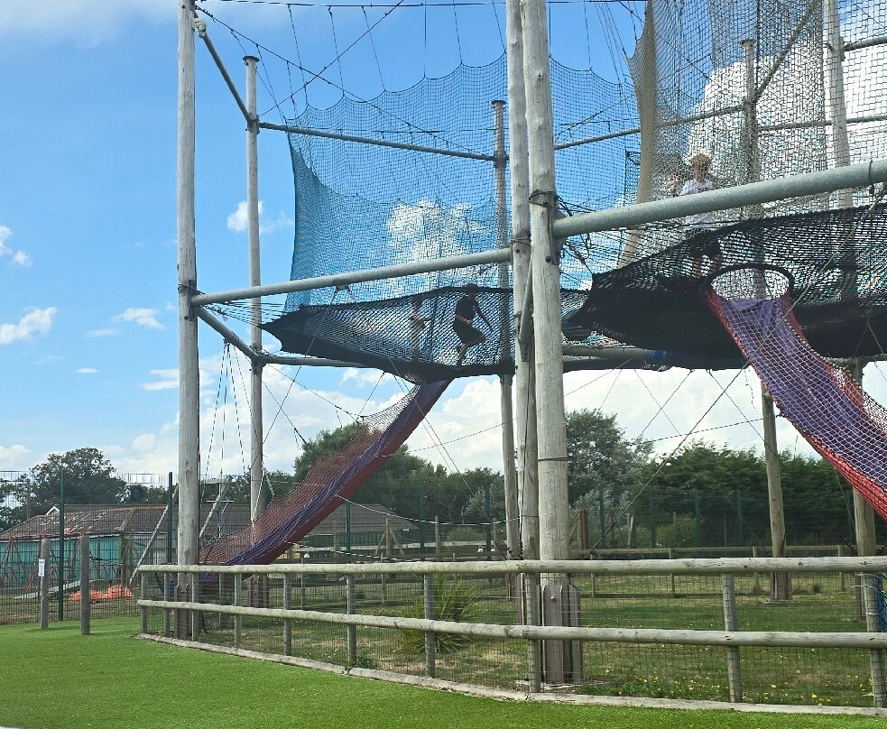 Sandham Gardens-桑当必去景点