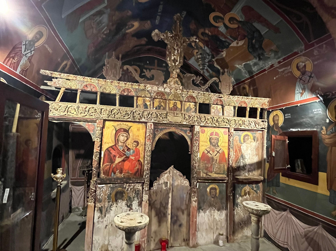 Old Church Of Panteleimonas-Siana必去景点