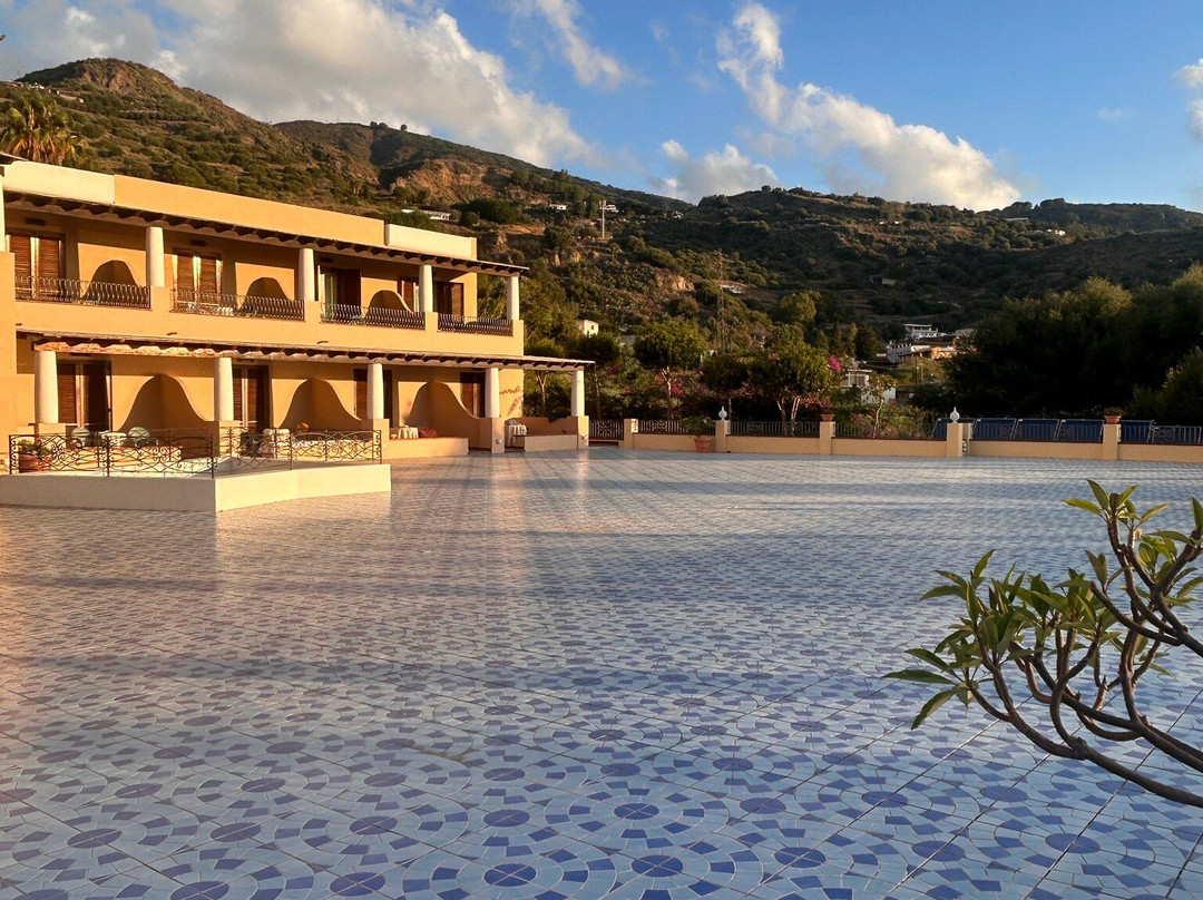 阿克缇亚酒店主图