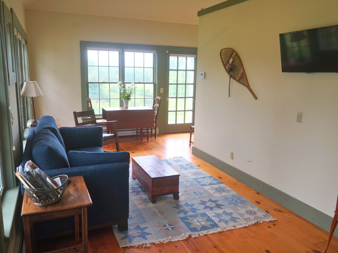 Whitford House Cottage主图