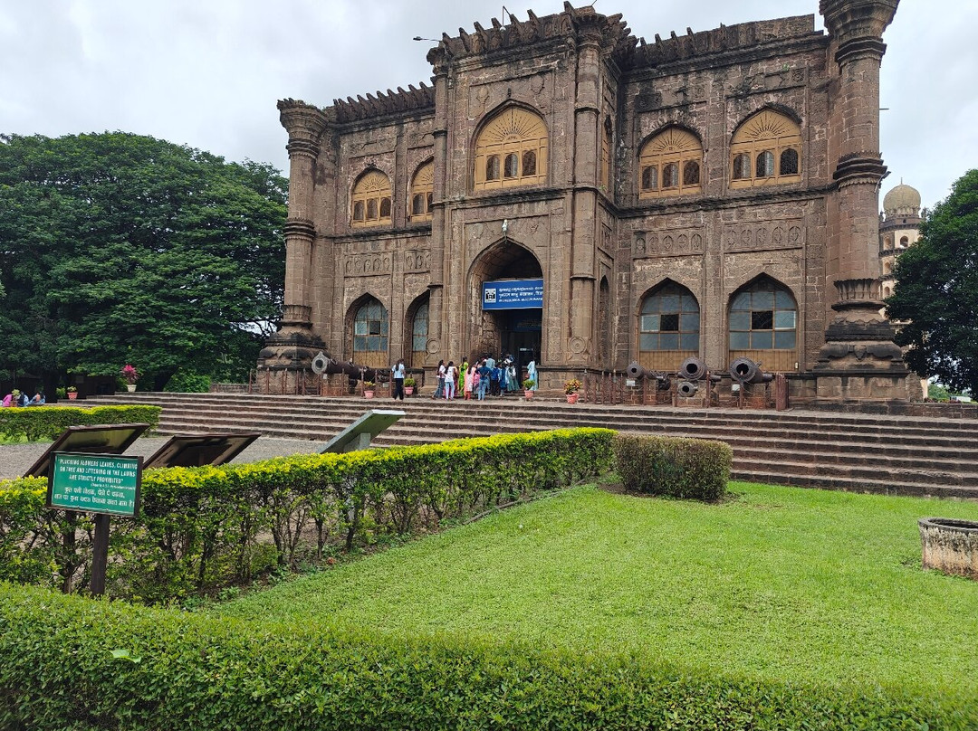 Gol Gumbaz-Vijayapura必去景点