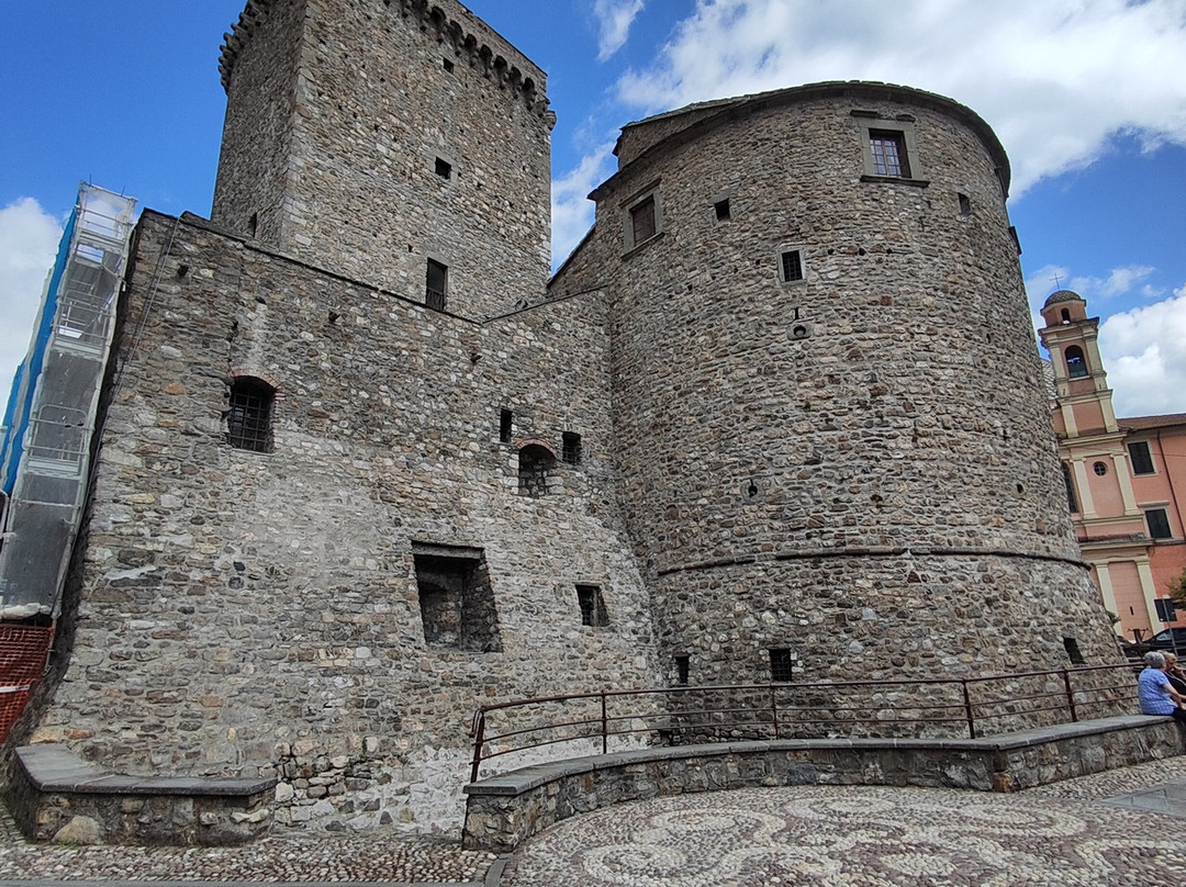Borgo Rotondo-Varese Ligure必去景点