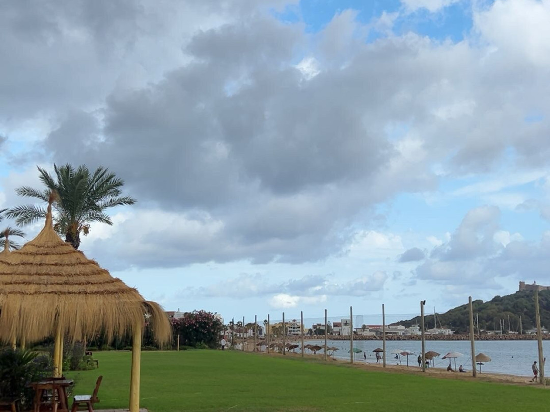 Itropika Beach主图