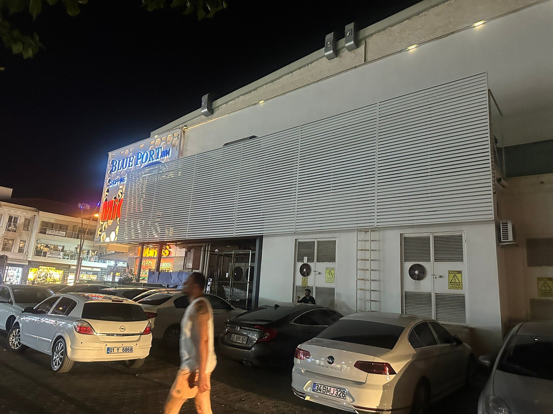 Blue Port AVM-马尔马里斯必去景点