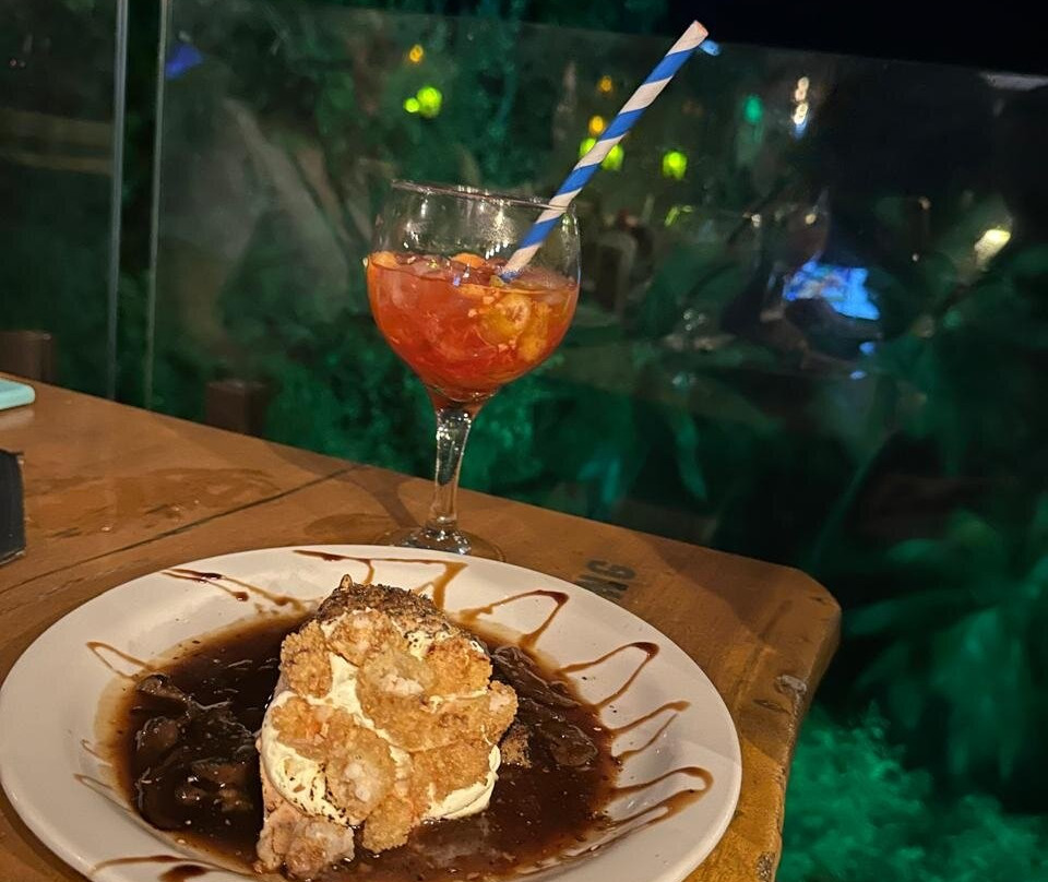 Bar do Cachorro-费尔南多-迪诺罗尼亚群岛必去景点