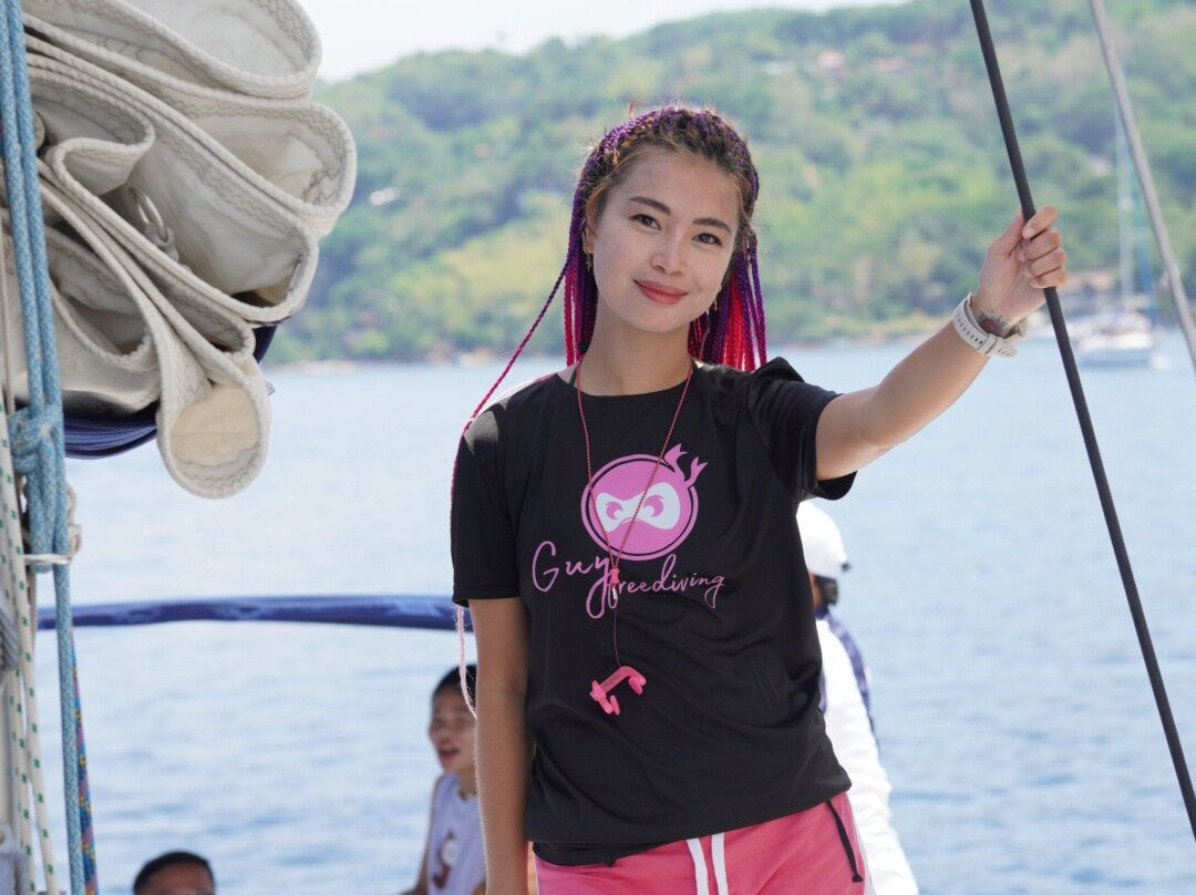 Sunset Sailing By PYCS-Mabini必去景点