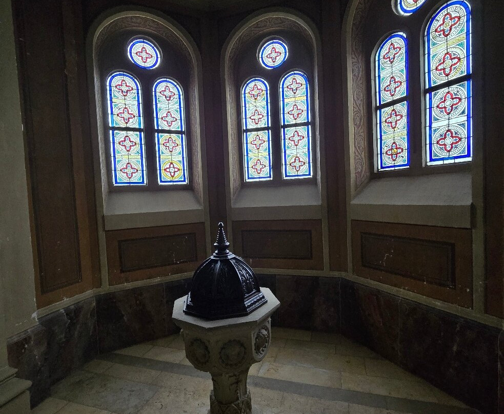 Kath. Pfarrkirche St. Barbara-福斯特必去景点