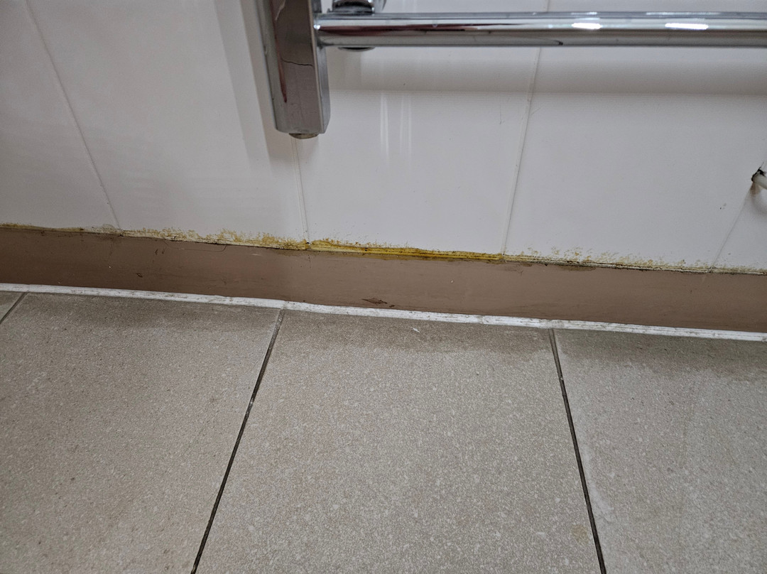 力推城堡酒店主图