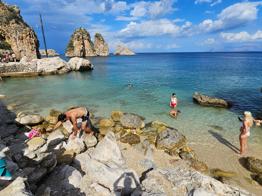 Spiaggia dei Faraglioni-Scopello必去景点