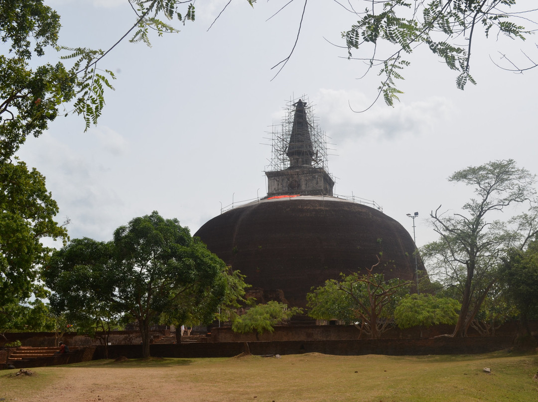 Rankoth Vehera-波隆纳鲁瓦必去景点