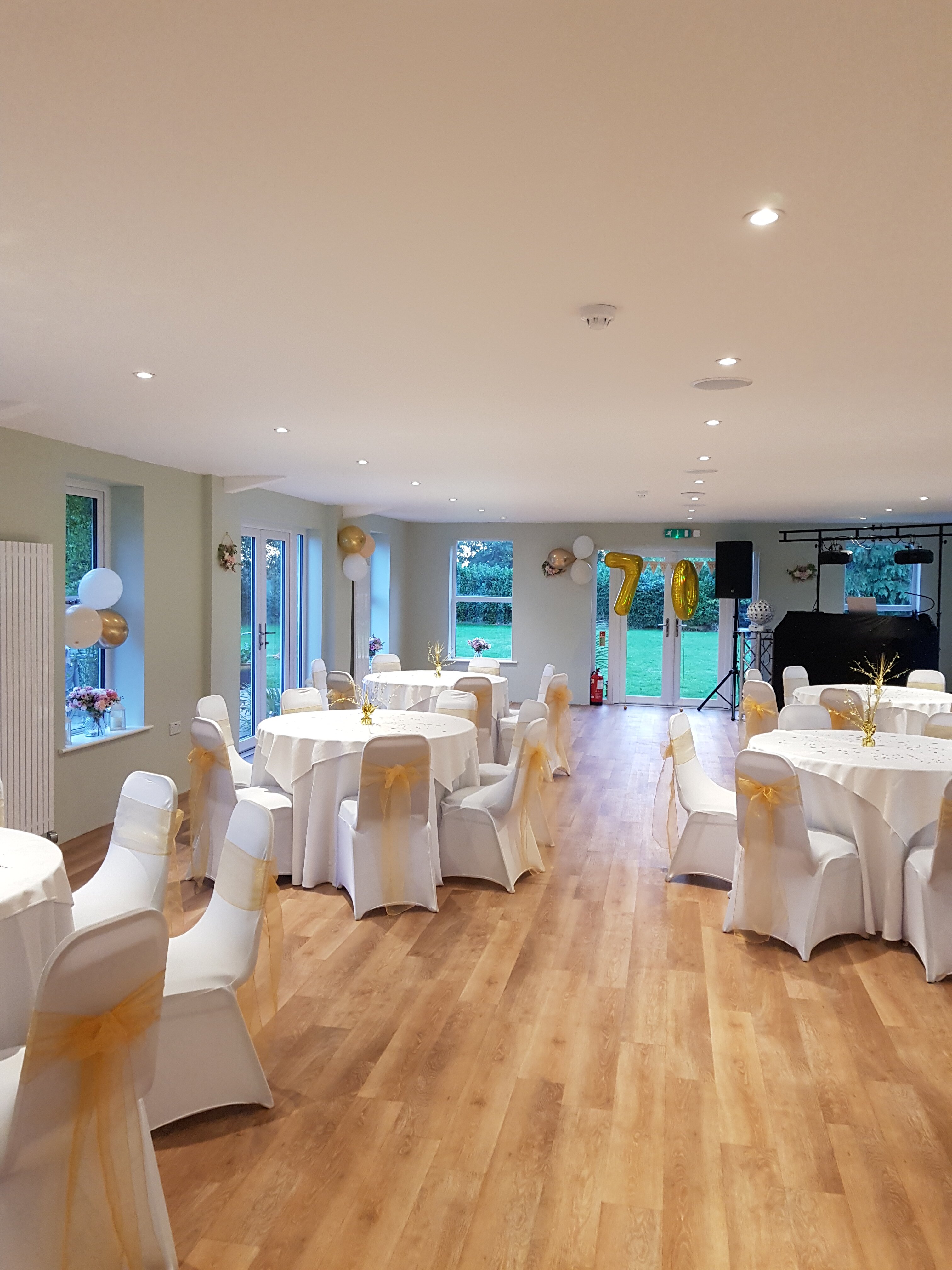 金雀花大厅乡村酒店-官方