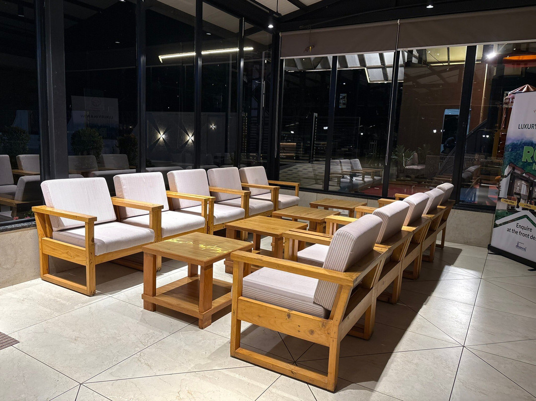 Villament Zinc Journey By The Fern, Karjat主图