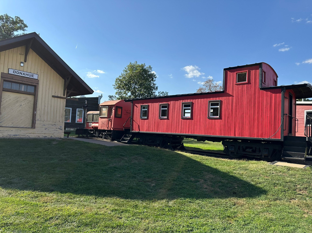 Dan Nagle Walnut Grove Pioneer Village-Long Grove必去景点