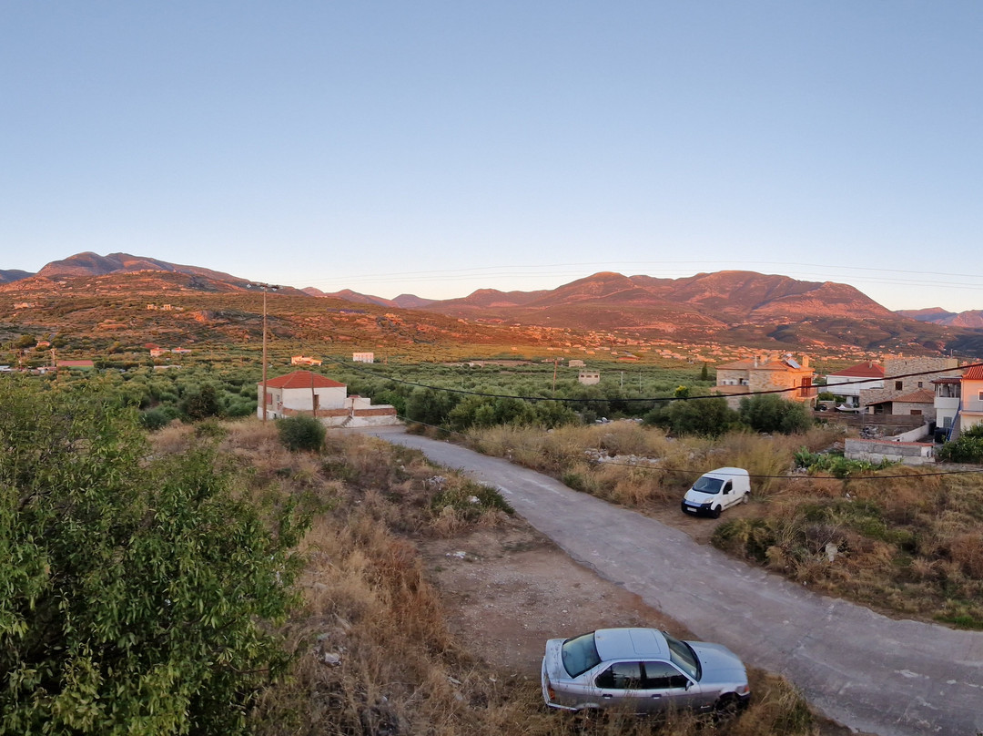 Litsa Apartments主图