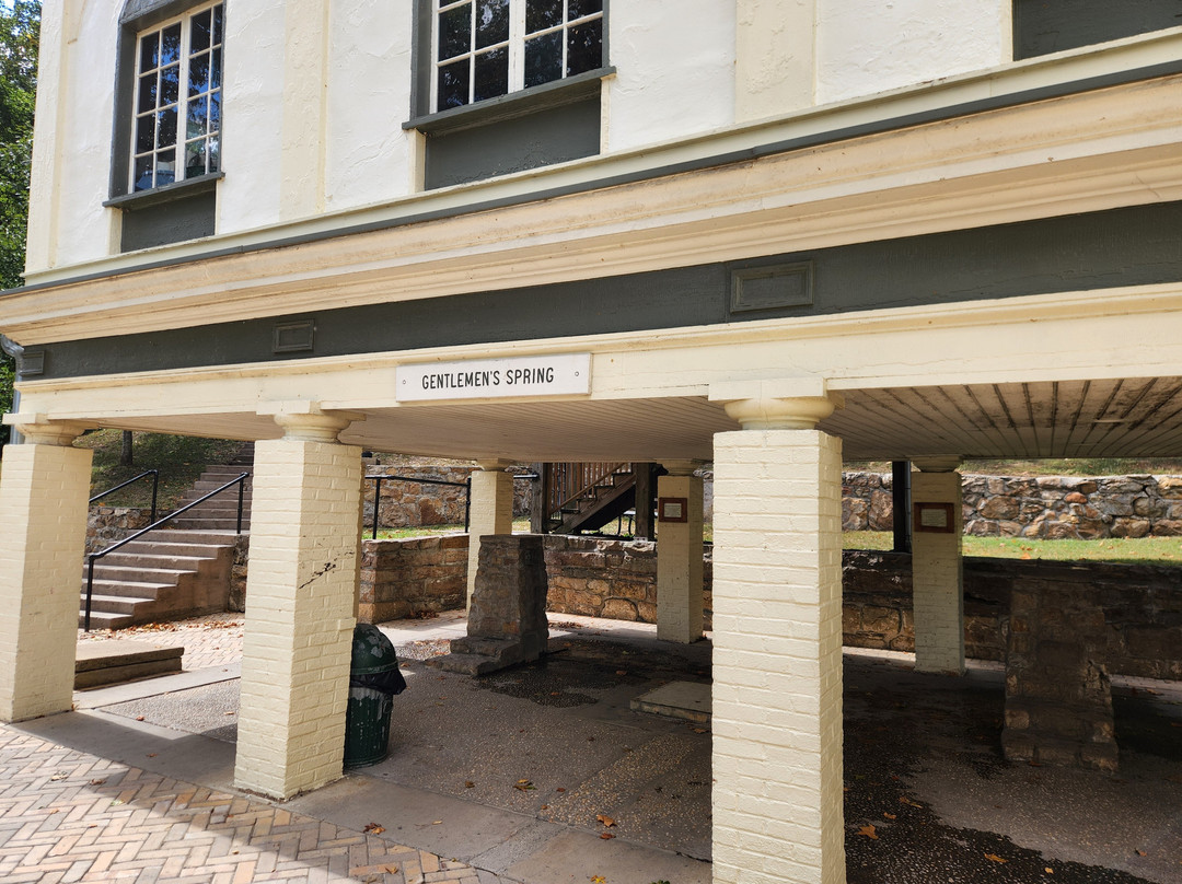 Berkeley Springs State Park-伯克利斯普林斯必去景点