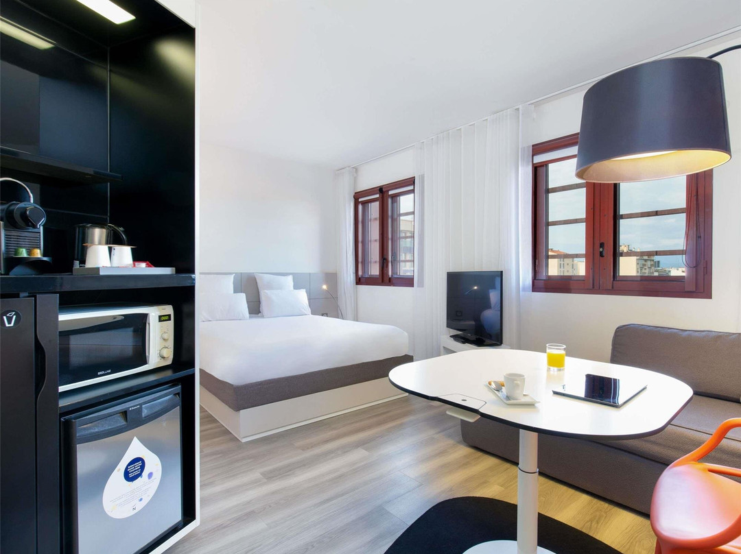 Novotel Suites Perpignan Centre Hotel