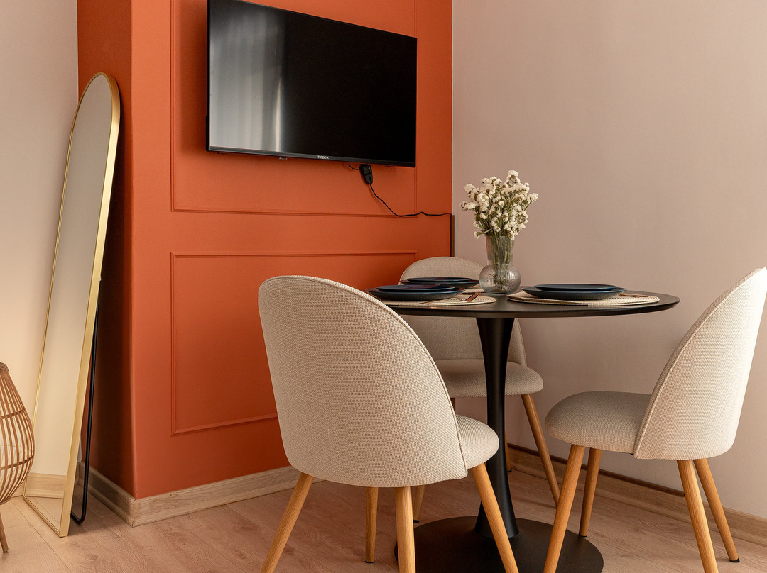 Phalerus Suites