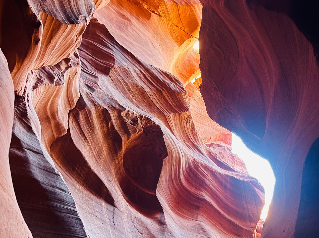 Tse Bighanilini Tours-佩吉必去景点