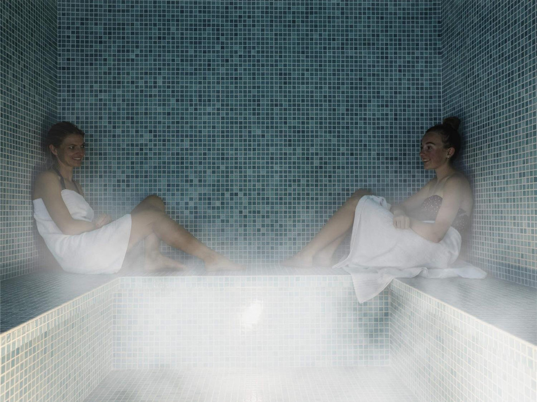 瓦讷阿德吉奥水疗公寓酒店主图