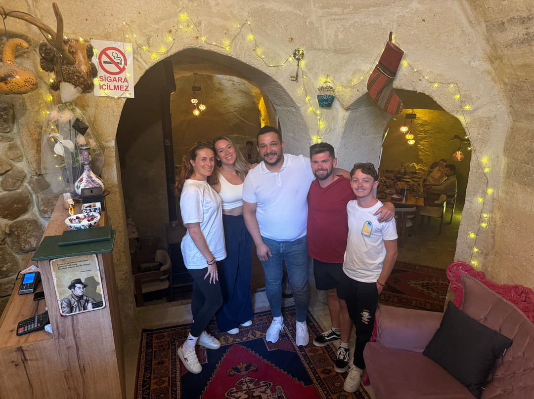 Glori̇a Taş Ev Cafe Restaurant