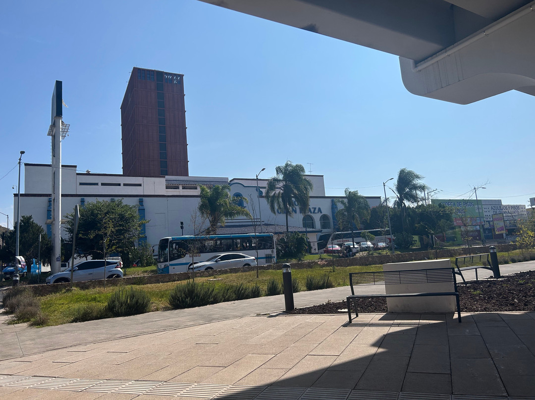 Gran Plaza Hotel & Convention Center主图