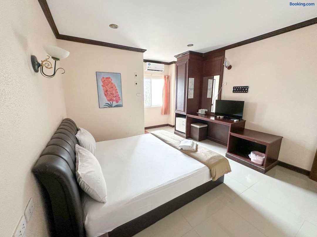 那干酒店住宿-Baiboon Grand Hotel