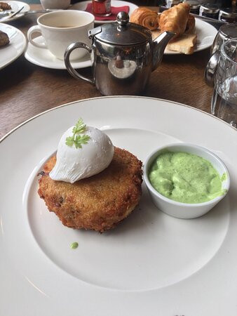 罗科·福尔蒂巴尔莫勒尔酒店主图