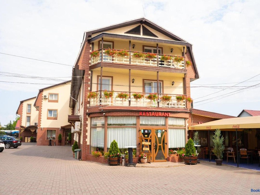 Ogra酒店住宿-Hotel Darina