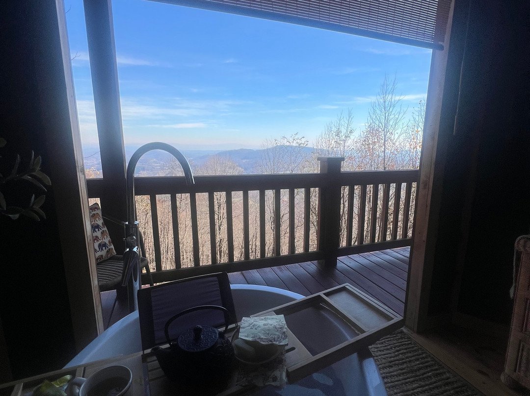 Tranquility On The Mountain Massage And Soak Spa-West Jefferson必去景点