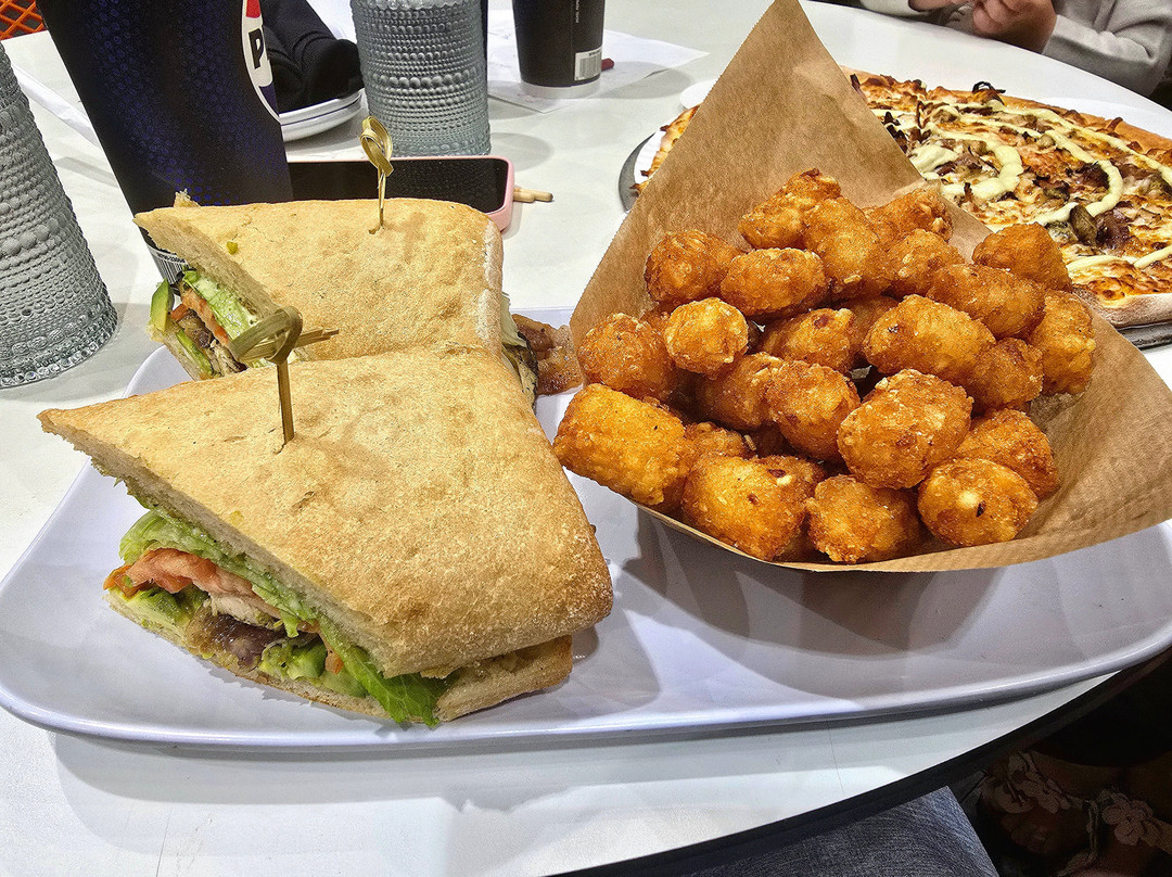 Sam Choy's Ohana Diner