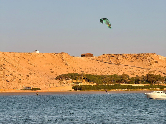 Mahawa Kiteboarding-达赫拉必去景点
