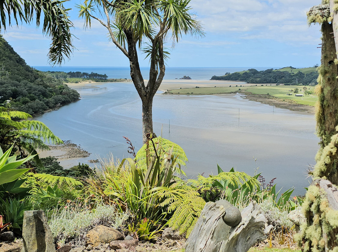 Topadahil Art Studios-Opoutere必去景点